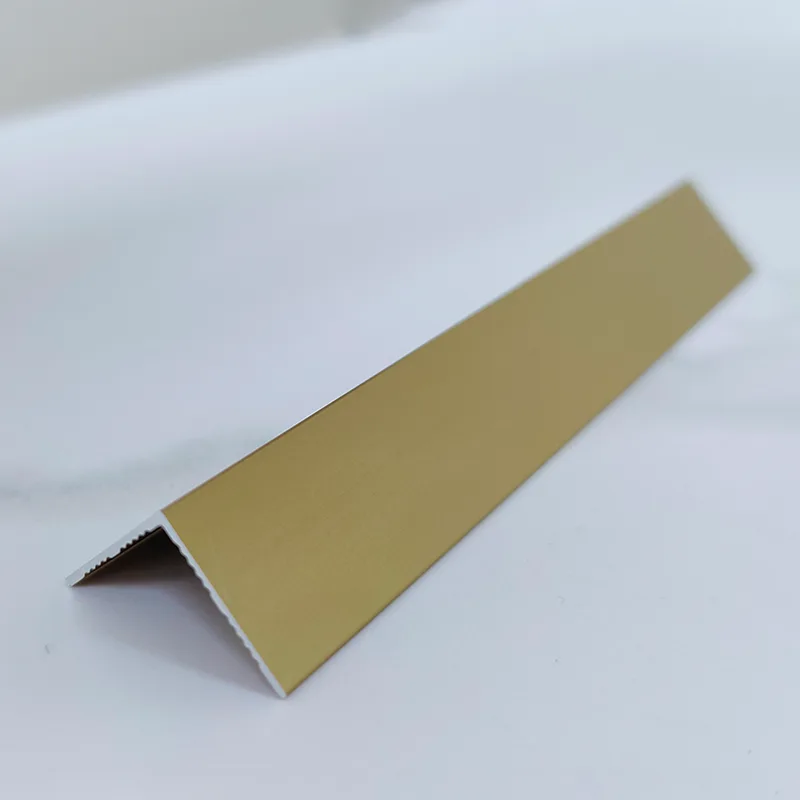 Potong sudut kanan 90°