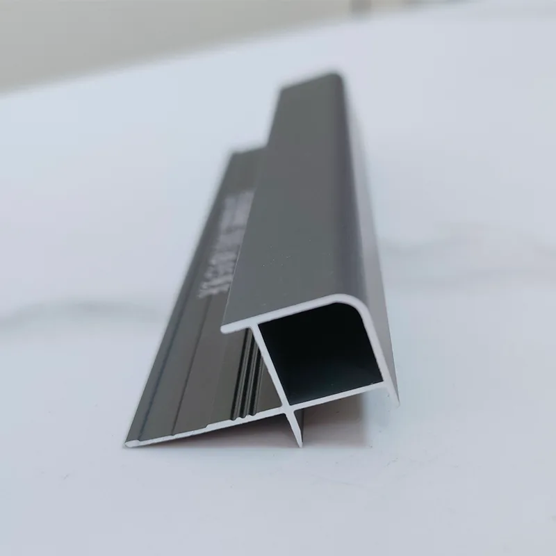 Kemasan Sudut Luaran Persegi